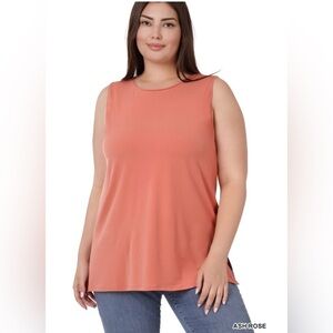 New!Plus Size Ash Rose Sleeveless Split Hem Women's Top Size 1X 2X 3X